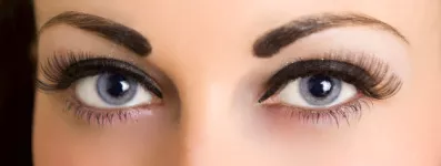 Ästhetische Augenbehandlung in der Schönheitsklinik Berlin Detailaufnahme der Augen einer Frau vor einer ästhetischen Behandlung in Berlin